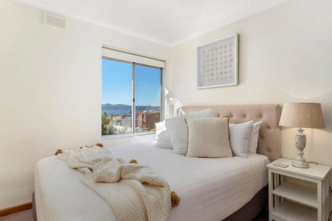 Sandcastle At Sandy Bay - Surfers Paradise Gold Coast 1