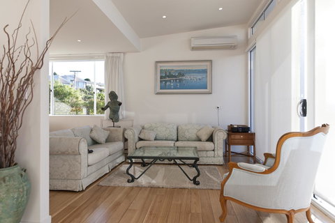 567 Sandy Bay - Surfers Paradise Gold Coast 2