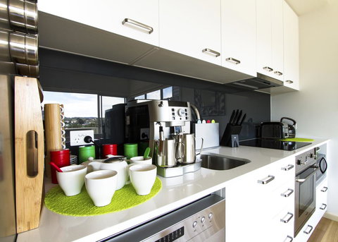 Bellerive Marina View Apartments No 28 - Surfers Paradise Gold Coast 5