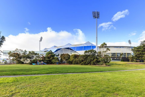 Bellerive Marina View Apartments No 28 - Surfers Paradise Gold Coast 21