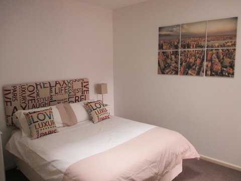 Bellerive Marina View Apartments No 28 - Surfers Paradise Gold Coast 16