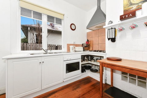 Cimitiere By The Park - Surfers Paradise Gold Coast 9