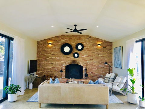 EMBRACING EVANDALE - Hosted By L'Abode Accommodation - Surfers Paradise Gold Coast 0