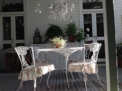 White Dove Cottage Bed And Breakfast - Surfers Paradise Gold Coast 9