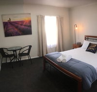 3ree- Spacious  Charming Apartment - Surfers Paradise Gold Coast