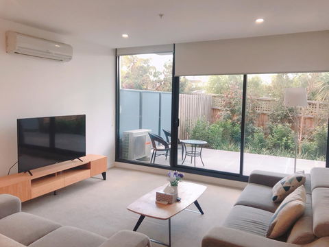 Ellia Doncaster Apartment - Surfers Paradise Gold Coast 3