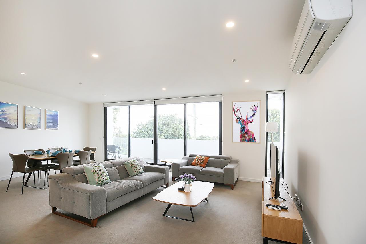 Knoxfield VIC Surfers Paradise Gold Coast
