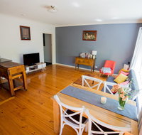 Flora Hill Creek Views - Surfers Paradise Gold Coast