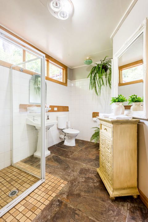 Avalon House - Surfers Paradise Gold Coast 21