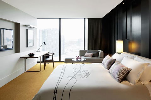 Crown Metropol Melbourne - Surfers Paradise Gold Coast 3