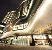 Crown Metropol Melbourne - Surfers Paradise Gold Coast
