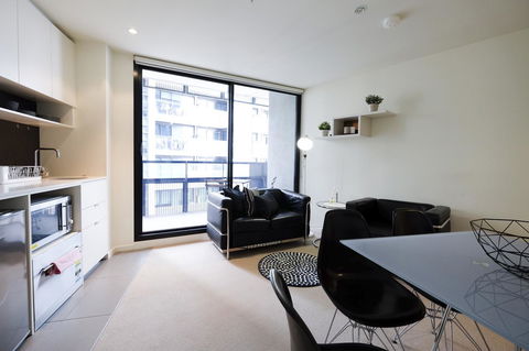 Mono Apartments On Franklin Street - Surfers Paradise Gold Coast 27