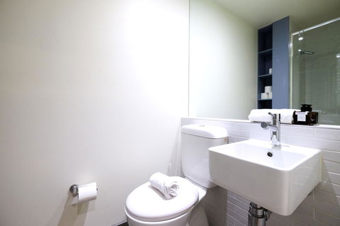 Mono Apartments On Franklin Street - Surfers Paradise Gold Coast 23