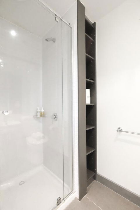 Mono Apartments On Franklin Street - Surfers Paradise Gold Coast 10