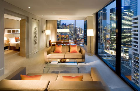 Crown Promenade Melbourne - Surfers Paradise Gold Coast 7