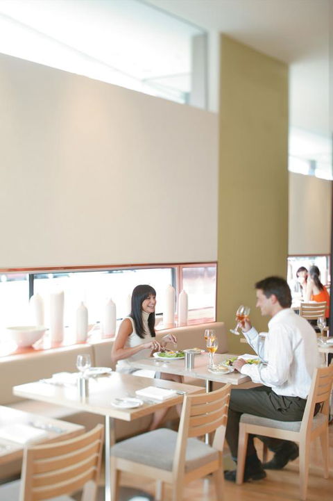 Crown Promenade Melbourne - Surfers Paradise Gold Coast 12