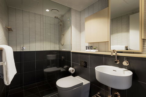 Brady Hotels Central Melbourne - Surfers Paradise Gold Coast 37