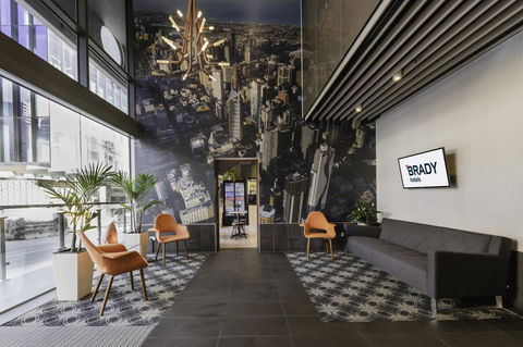 Brady Hotels Central Melbourne - Surfers Paradise Gold Coast 10