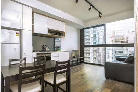Mono Apartments On La Trobe Street - Surfers Paradise Gold Coast 6