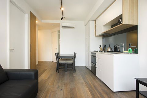 Mono Apartments On La Trobe Street - Surfers Paradise Gold Coast 7