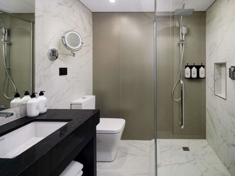Pullman Melbourne City Centre - Surfers Paradise Gold Coast 29