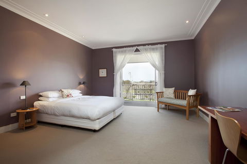 Lancemore Milawa - Surfers Paradise Gold Coast 11