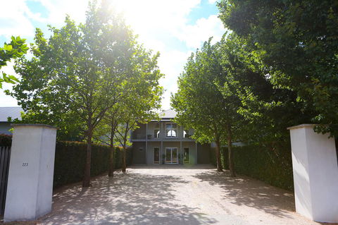 Lancemore Milawa - Surfers Paradise Gold Coast 0