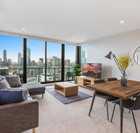 Experience Platinum Hotel Apartments - Surfers Paradise Gold Coast
