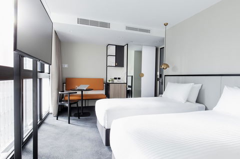 Brady Hotels Jones Lane - Surfers Paradise Gold Coast 14
