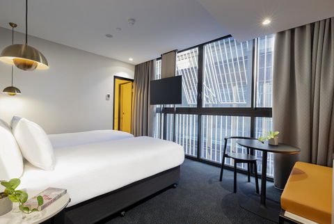 Brady Hotels Jones Lane - Surfers Paradise Gold Coast 11