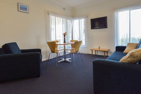 Heyfield Motel And Apartments - Surfers Paradise Gold Coast 14