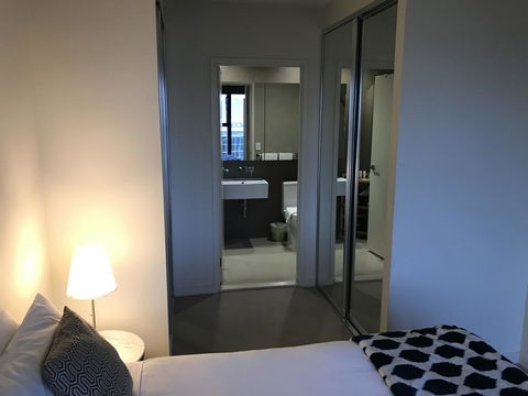 Winston Apartments - Surfers Paradise Gold Coast 9