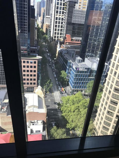 Winston Apartments - Surfers Paradise Gold Coast 24