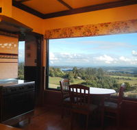 A Cottage with a View at Tudor Ridge - Surfers Paradise Gold Coast