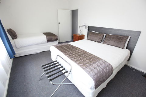 Mornington Motel - Surfers Paradise Gold Coast 3