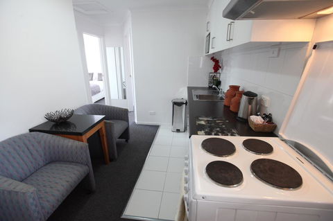 Mornington Motel - Surfers Paradise Gold Coast 36