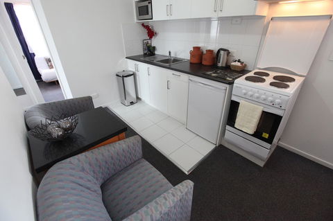 Mornington Motel - Surfers Paradise Gold Coast 8