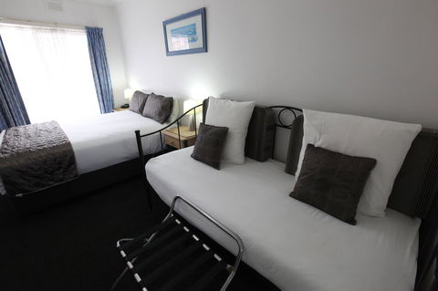 Mornington Motel - Surfers Paradise Gold Coast 18