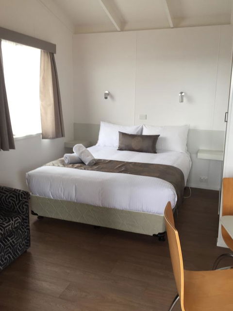 Amaroo Park - Surfers Paradise Gold Coast 43