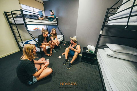Nomads Melbourne Backpackers - Surfers Paradise Gold Coast 31