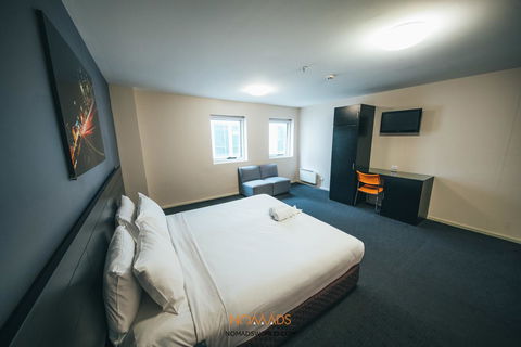 Nomads Melbourne Backpackers - Surfers Paradise Gold Coast 22