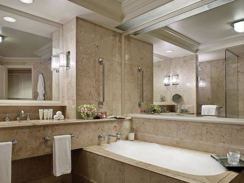 The Langham Melbourne - Surfers Paradise Gold Coast 36