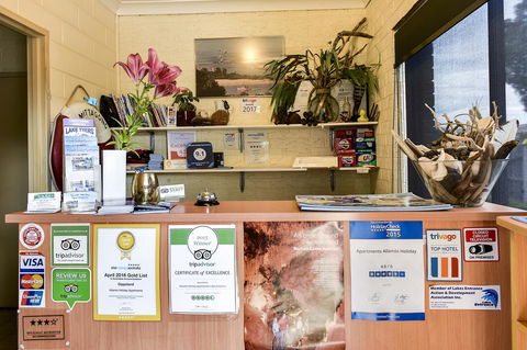 Allambi Holiday Apartments - Surfers Paradise Gold Coast 20