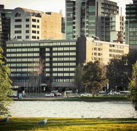 Mercure Melbourne Albert Park - Surfers Paradise Gold Coast