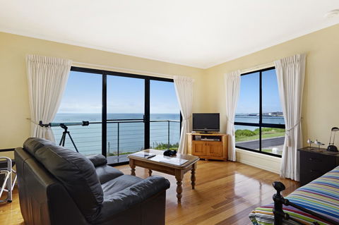 Clifftop Apartments Portland Vic - Surfers Paradise Gold Coast 1