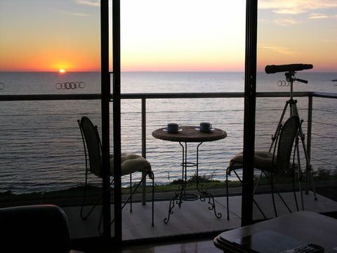 Clifftop Apartments Portland Vic - Surfers Paradise Gold Coast 0