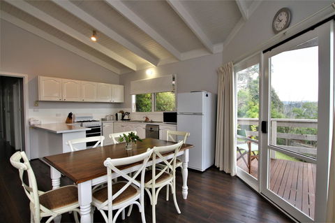 Hamptons In Healesville - Surfers Paradise Gold Coast 4