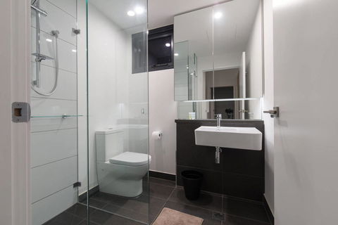 Doncaster Private Collection 2 Bed Townhouse@Pearl - Surfers Paradise Gold Coast 7
