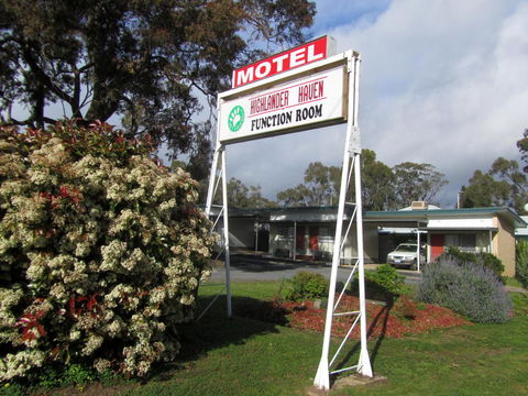 The Highlander Motel - 24HR Check In - Surfers Paradise Gold Coast 4