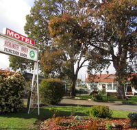 Highlander Haven Motel